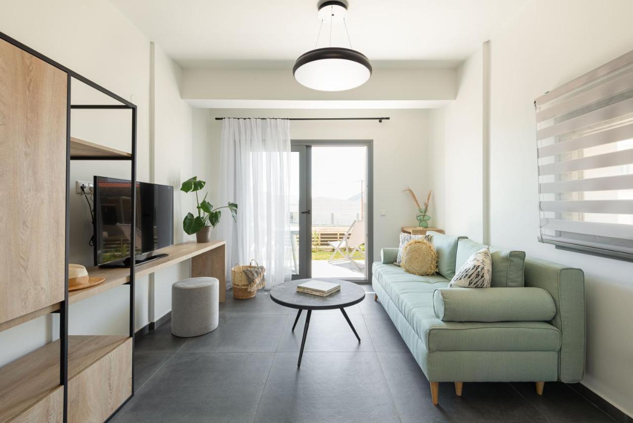 Yuka Villas Collection Nea Iraklitsa Bagian luar foto